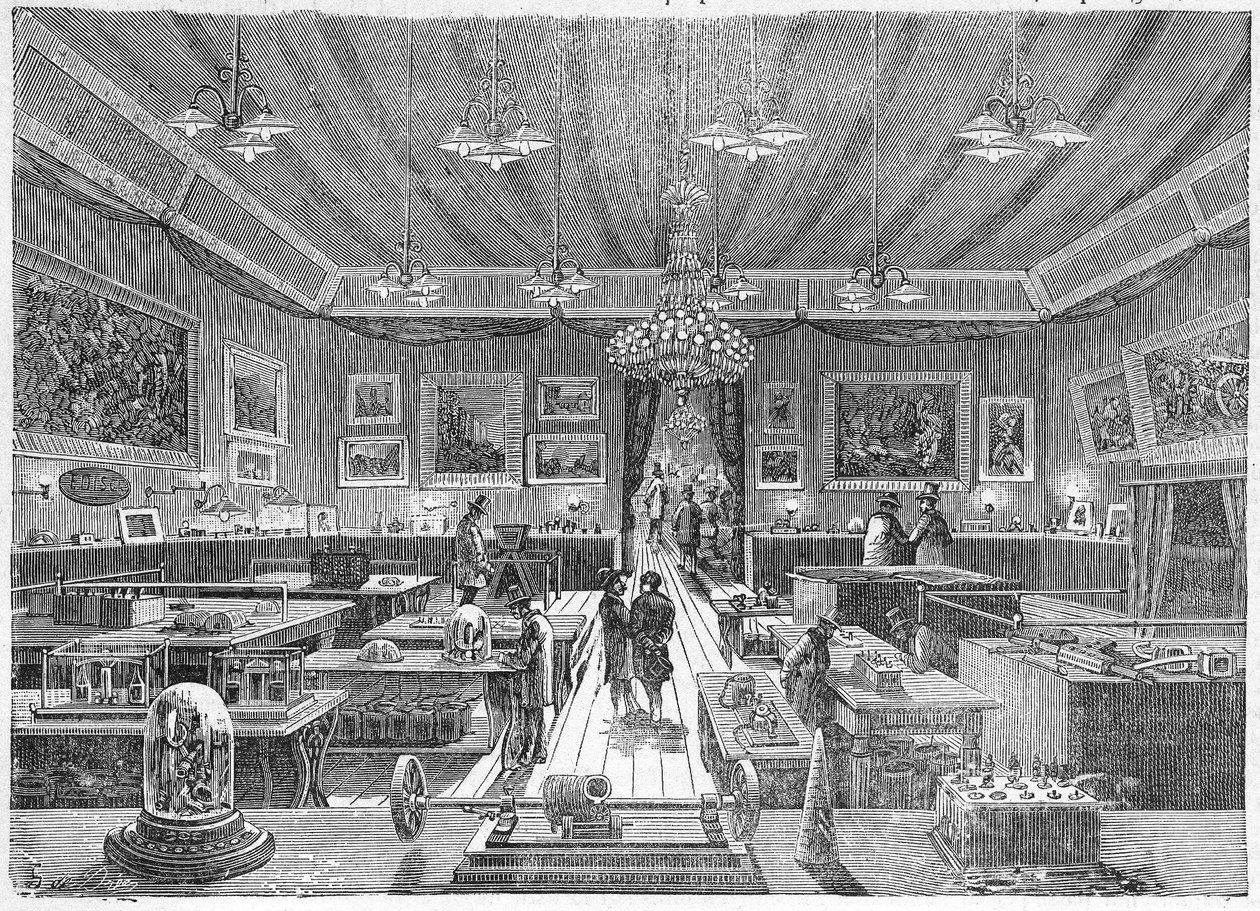 Dentro do Palais de l