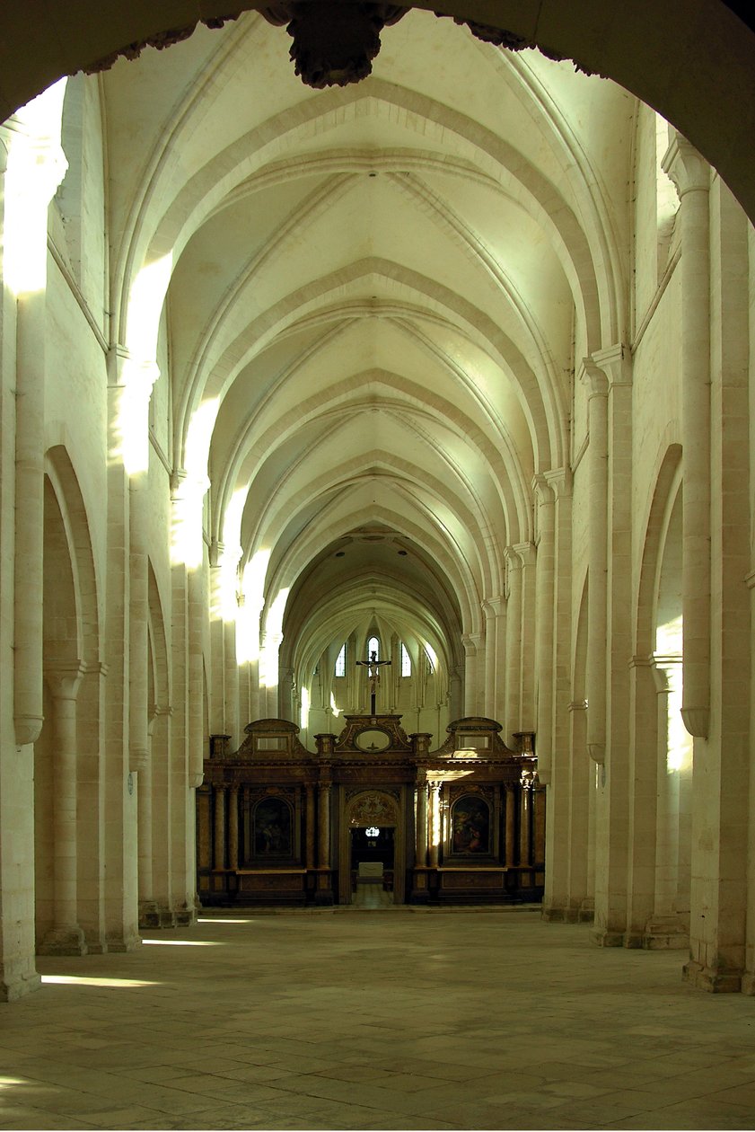 Interior da Abadia Cisterciense de French School