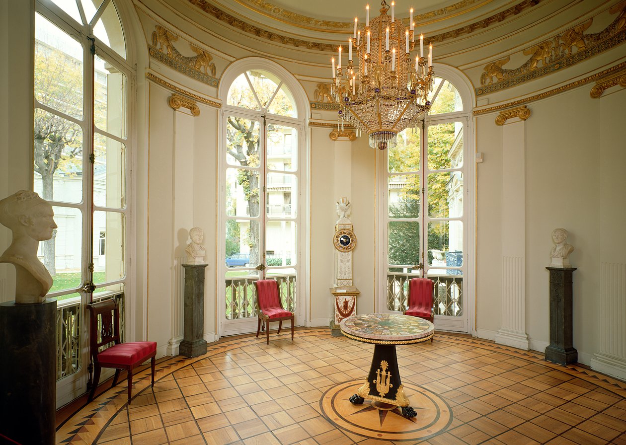 Interior do Salon Rond, do século XVIII ao XIX de French School