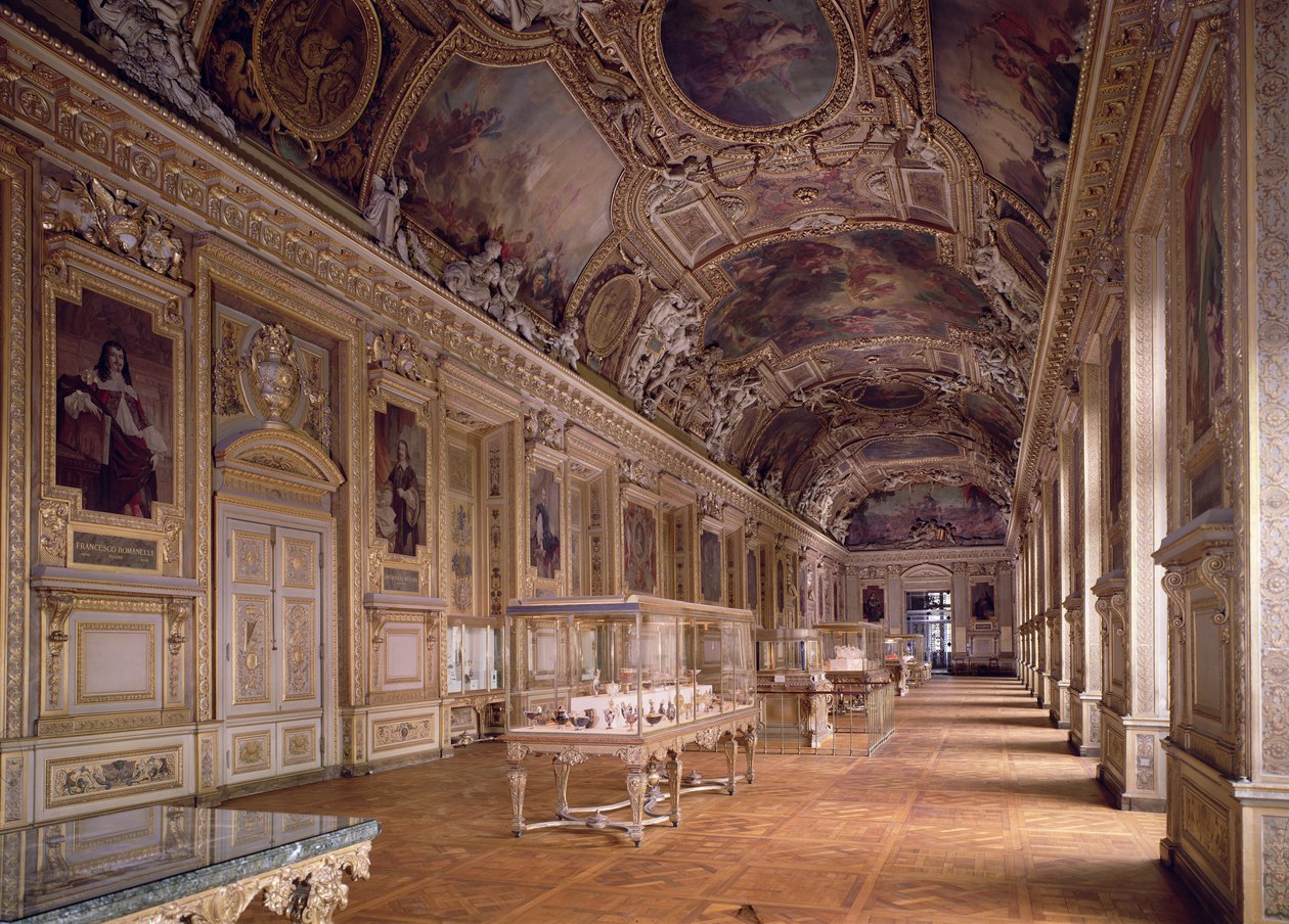 Vista interior da Galerie dApollon de French School