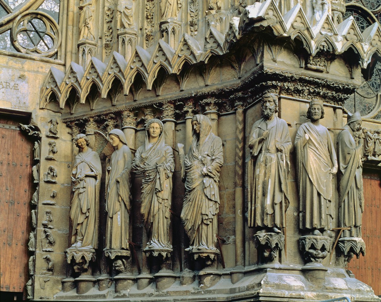 Figuras de batente do lado direito do portal central, fachada oeste, c.1240 de French School