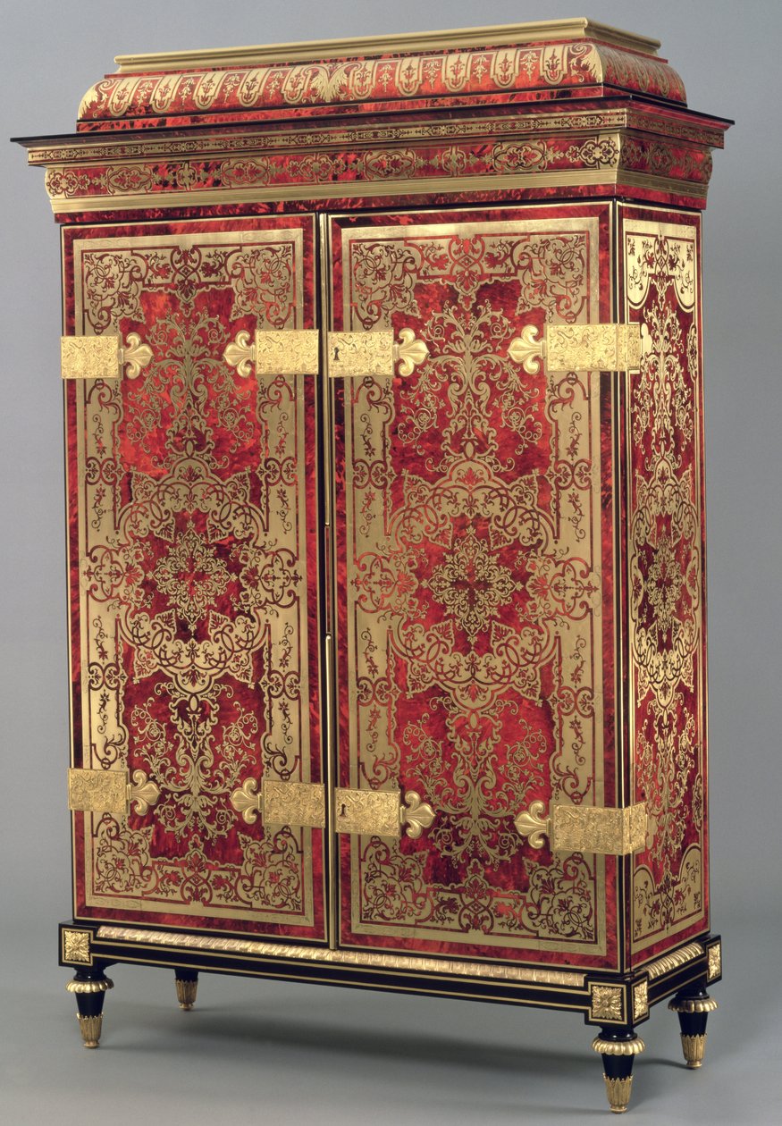 Louis XIV Armoire, c.1710 (carapaça de tartaruga vermelha com incrustações de latão) de French School