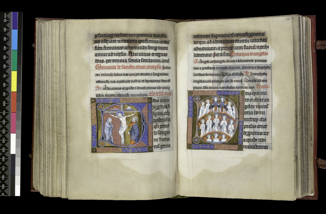 MS 300 f.198v-199r, Suffrage to the Cross e Suffrage to Angels, from the Psalter and Hours of Isabella of France, Paris, c.1265-70 (caneta & tinta e têmpera sobre pergaminho) de French School