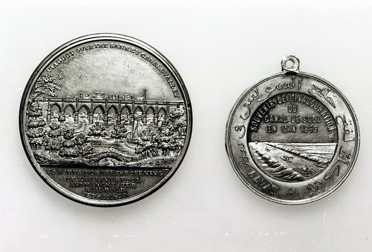 Medalha comemorativa da abertura do Canal de Suez, 1869 (metal) de French School