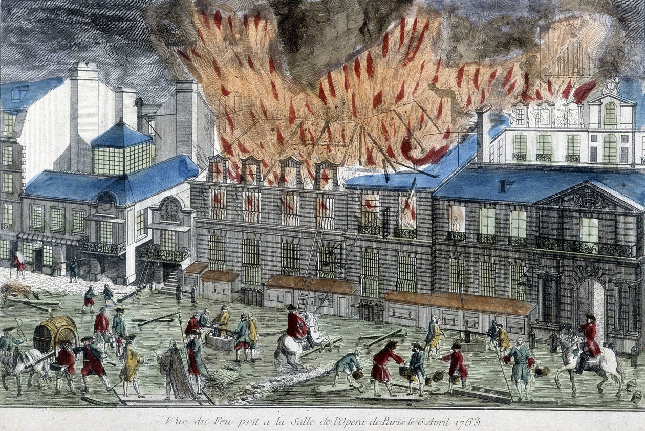 Homens a tentar apagar o fogo da ópera de Paris em 1763. de French School
