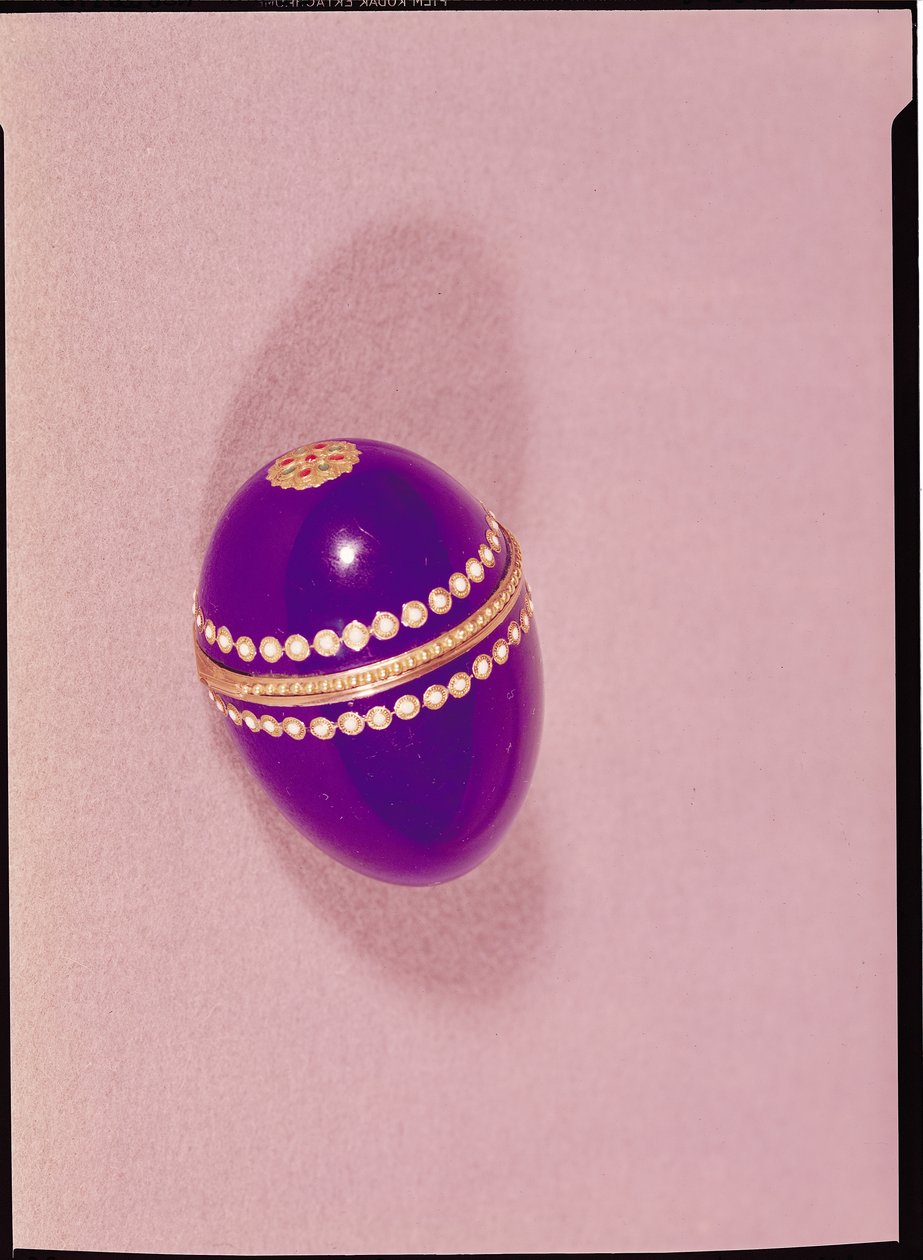 Necessaire em forma de ovo, Sevres, 1775 (cerâmica) de French School