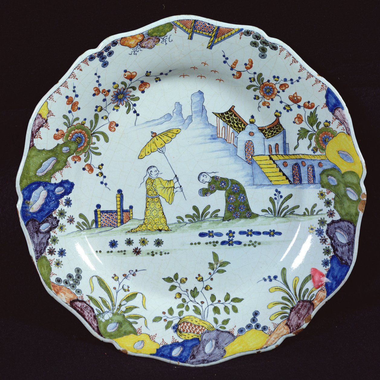 Prato, decorado no estilo Chinoiserie, criado em Rouen (cerâmica) de French School