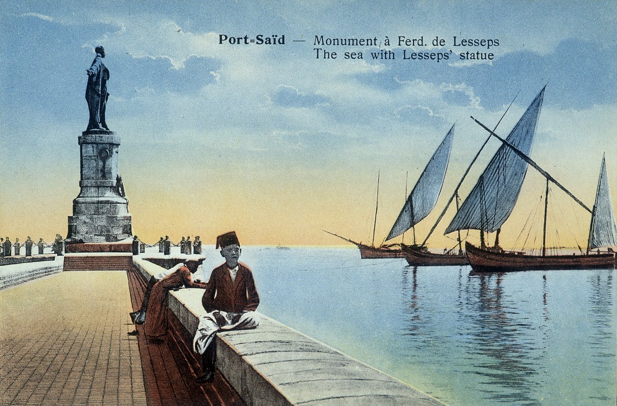 Porto disse cartão postal. Monumento dedicado a Fernand de Lesseps com vista para o porto e para o mar. Por volta de 1900 (cartão-postal) de French School