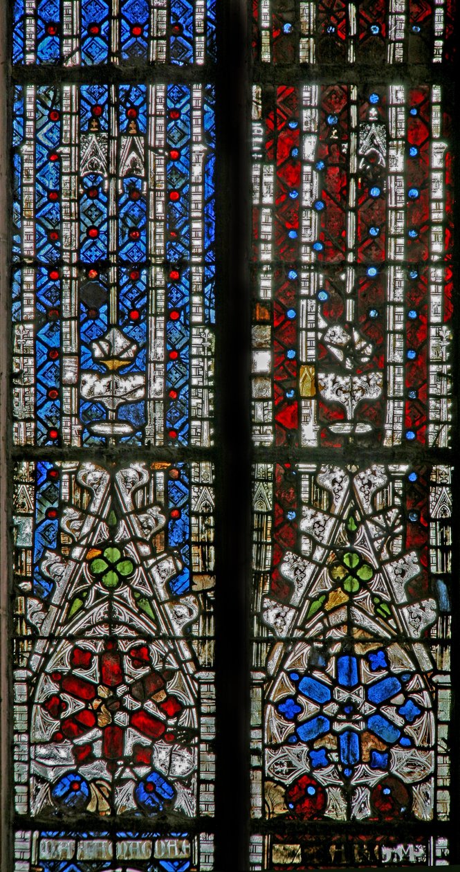 Janela de capela Sul wF retratando detalhes do dossel de French School