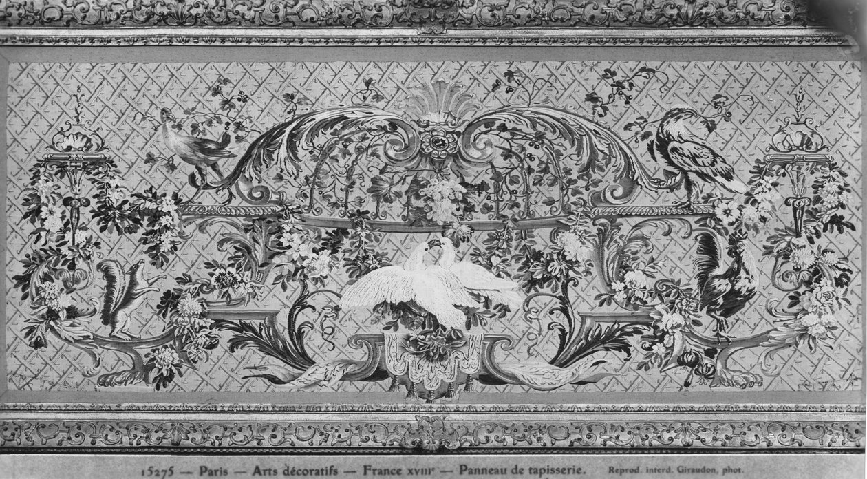Painel de tapeçaria com pássaros e flores de French School