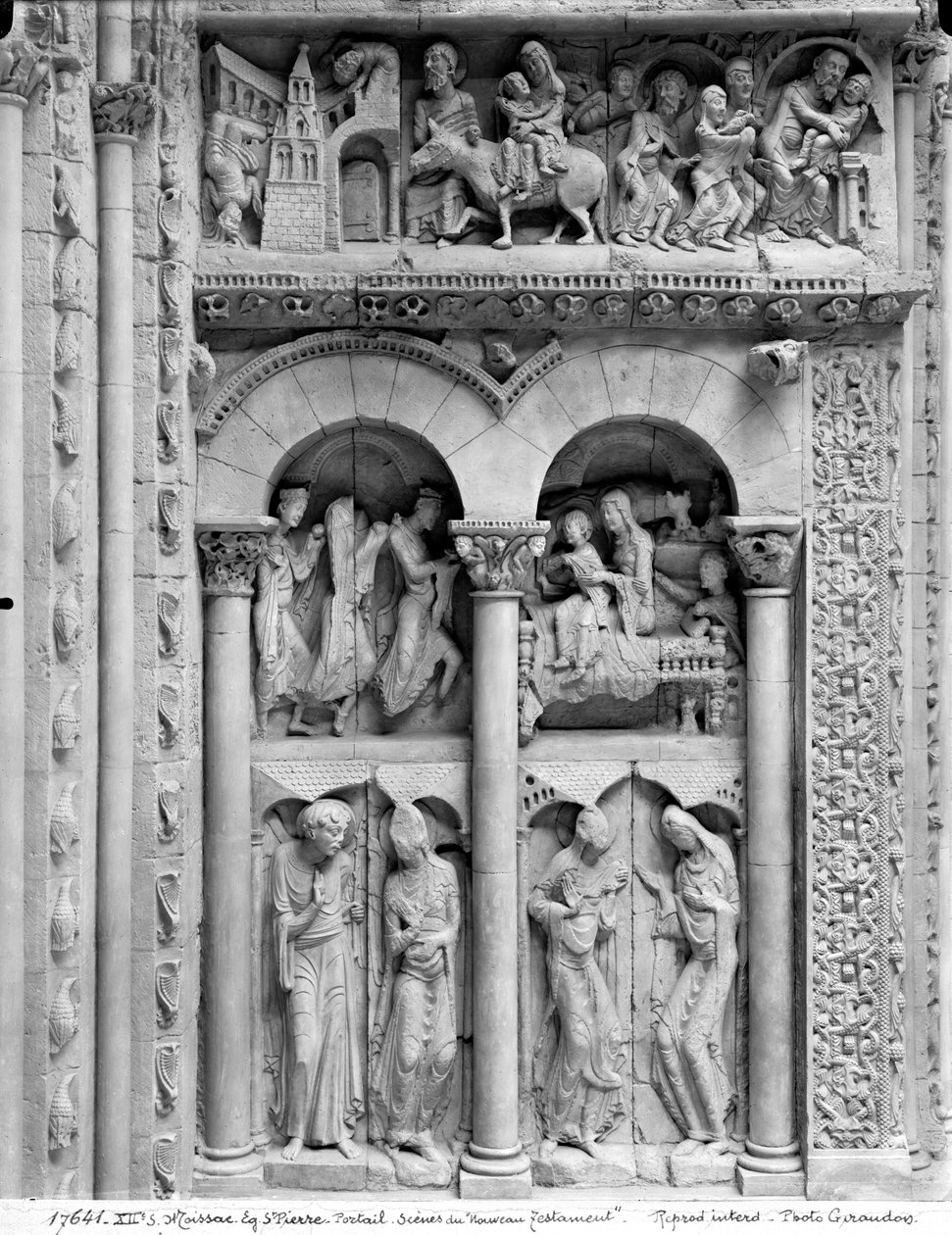 A Anunciação, a Visitação, a Adoração dos Magos, do portal sul, c.1130 de French School