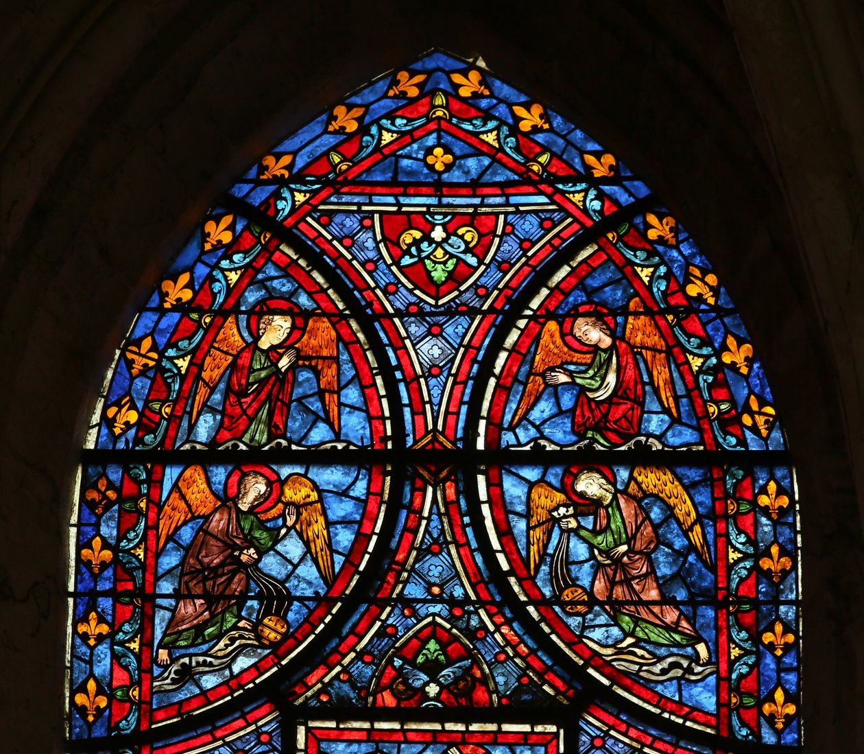 A Morte e Glorificação da Virgem Maria janela - seção superior de French School