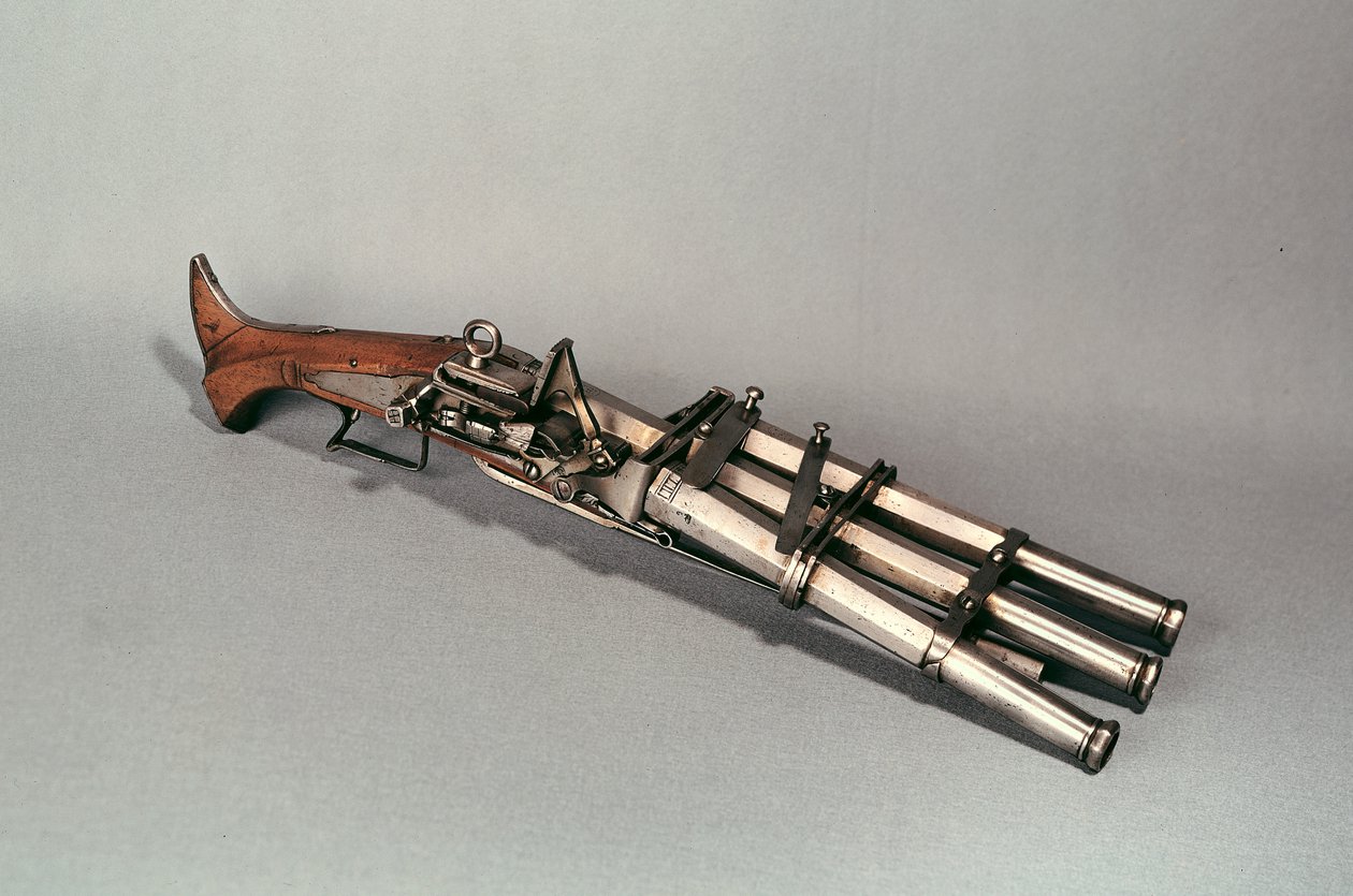 Pistola de cano triplo (madeira e metal) de French School