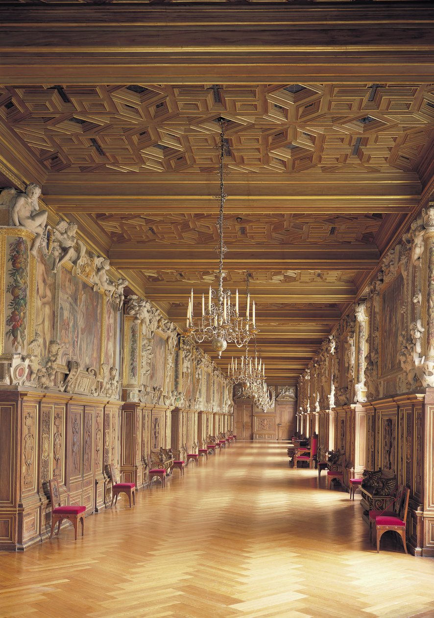 Ver abaixo o comprimento da Galeria de Francisco I, 1530-40 de French School