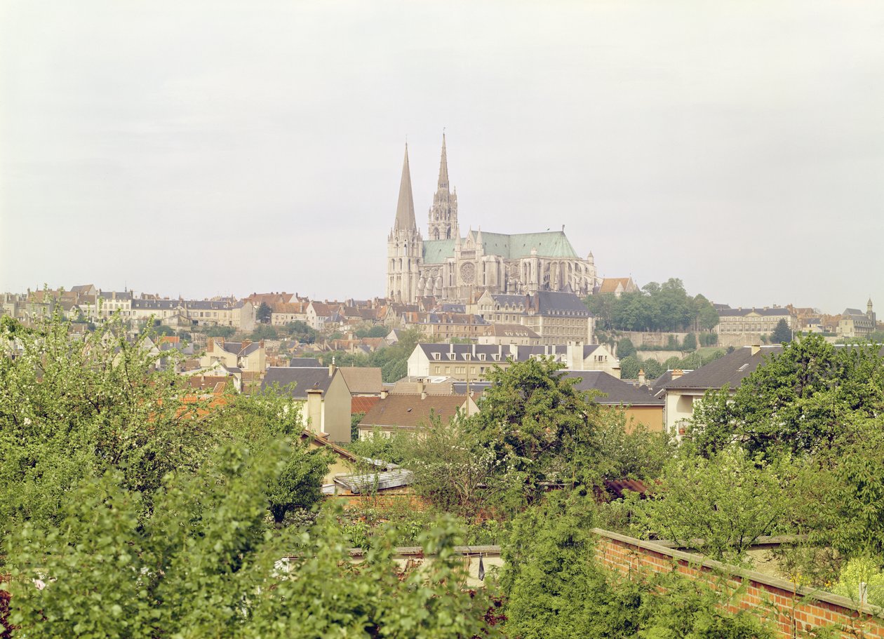 Vista da Catedral de Chartres, a partir do sudeste, começou 1194 de French School