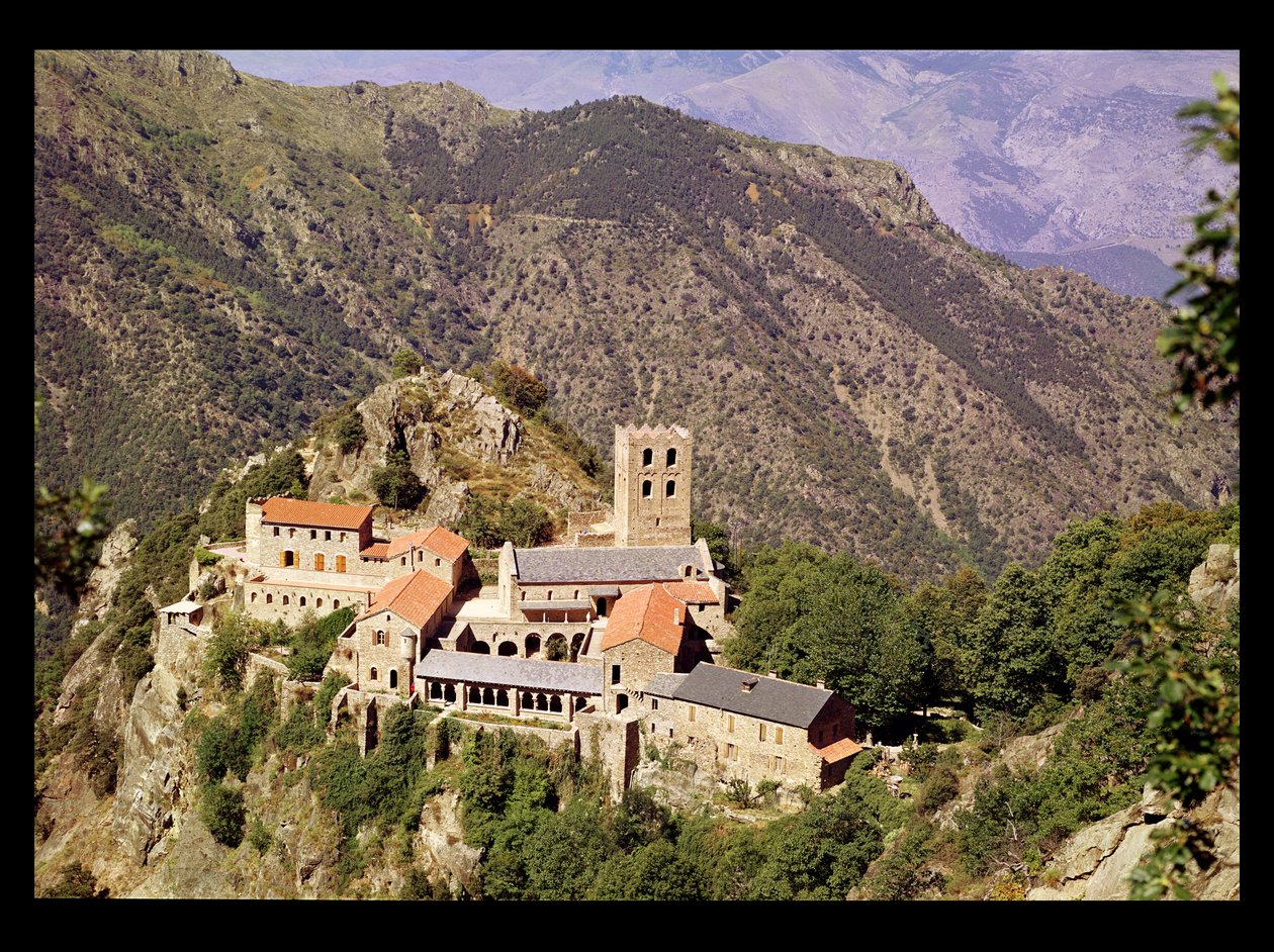 Vista, de, a, abadia, de, st. Martin du canigou de French School