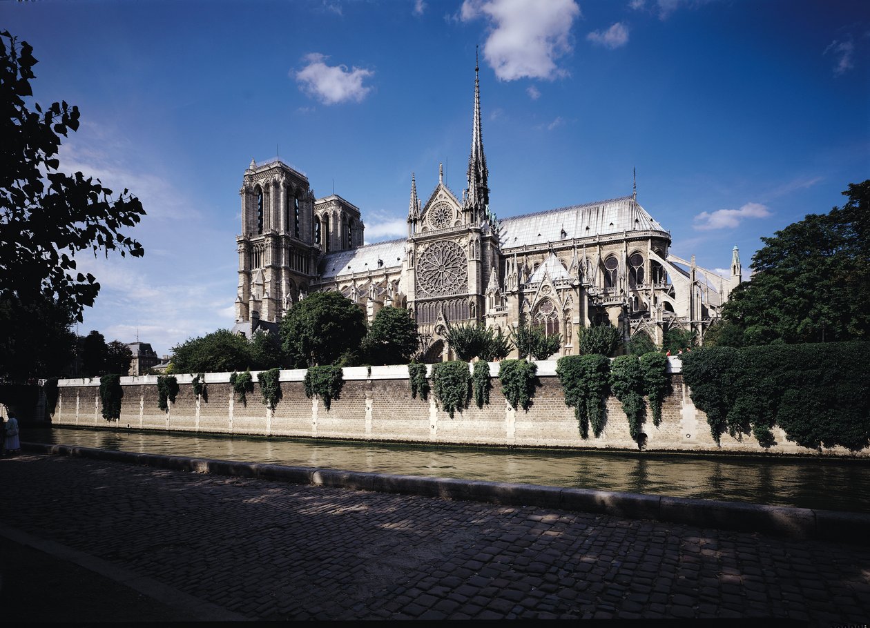 Vista da Catedral do Sena, 1163-1345 (ver também 98568) de French School