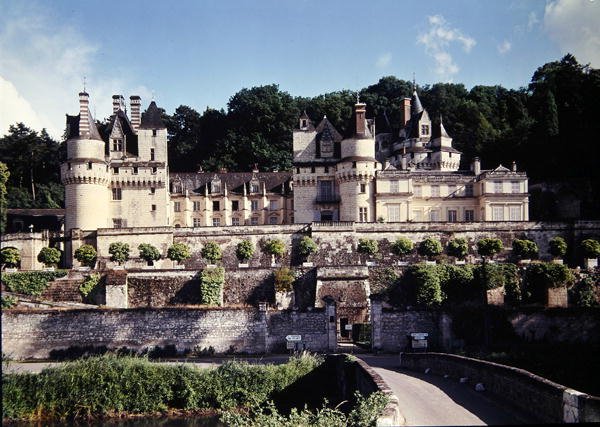 Vista do Chateau dUsse, construída antes de 1480 para Antoine de Bueil de French School