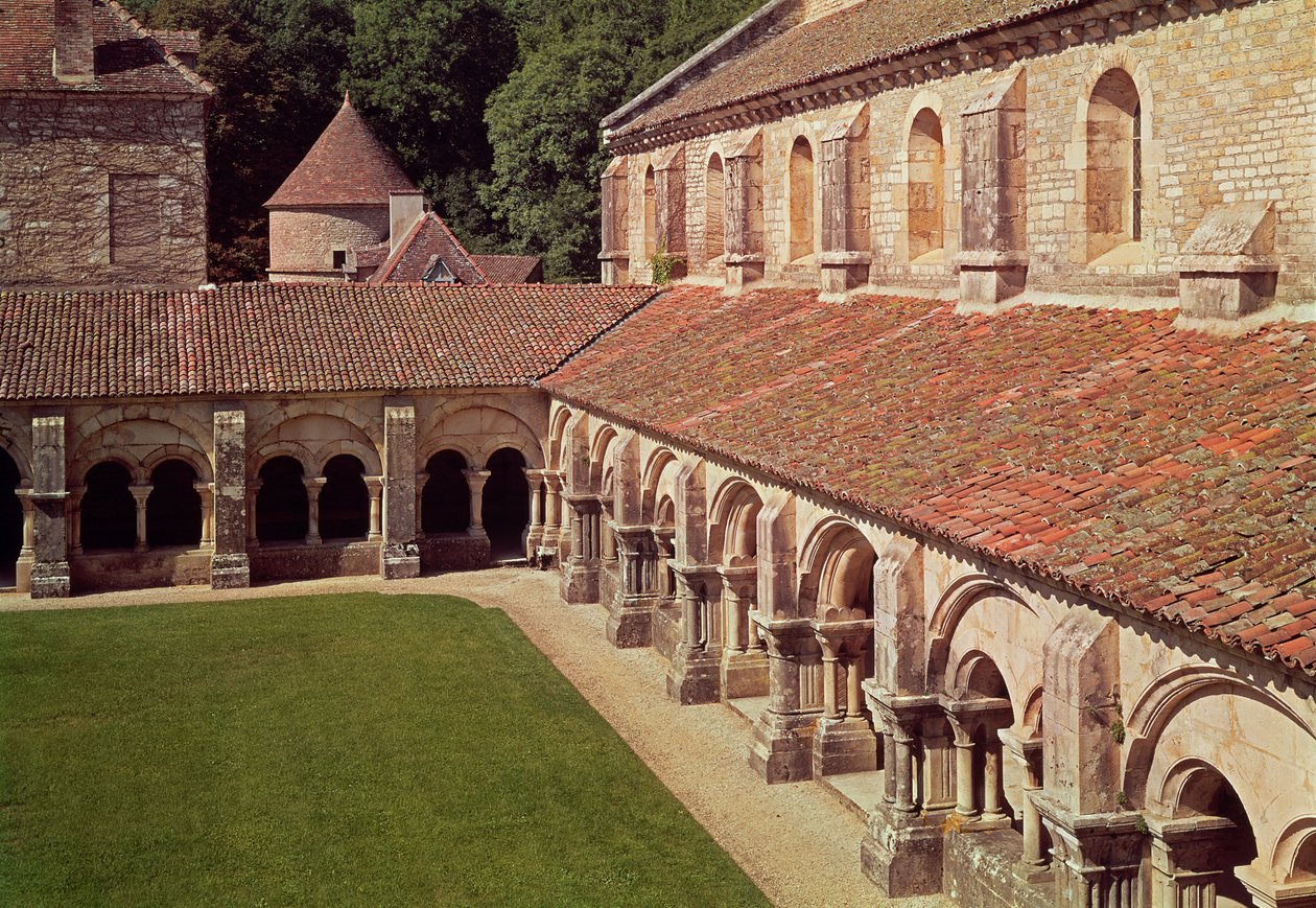Vista do claustro de French School