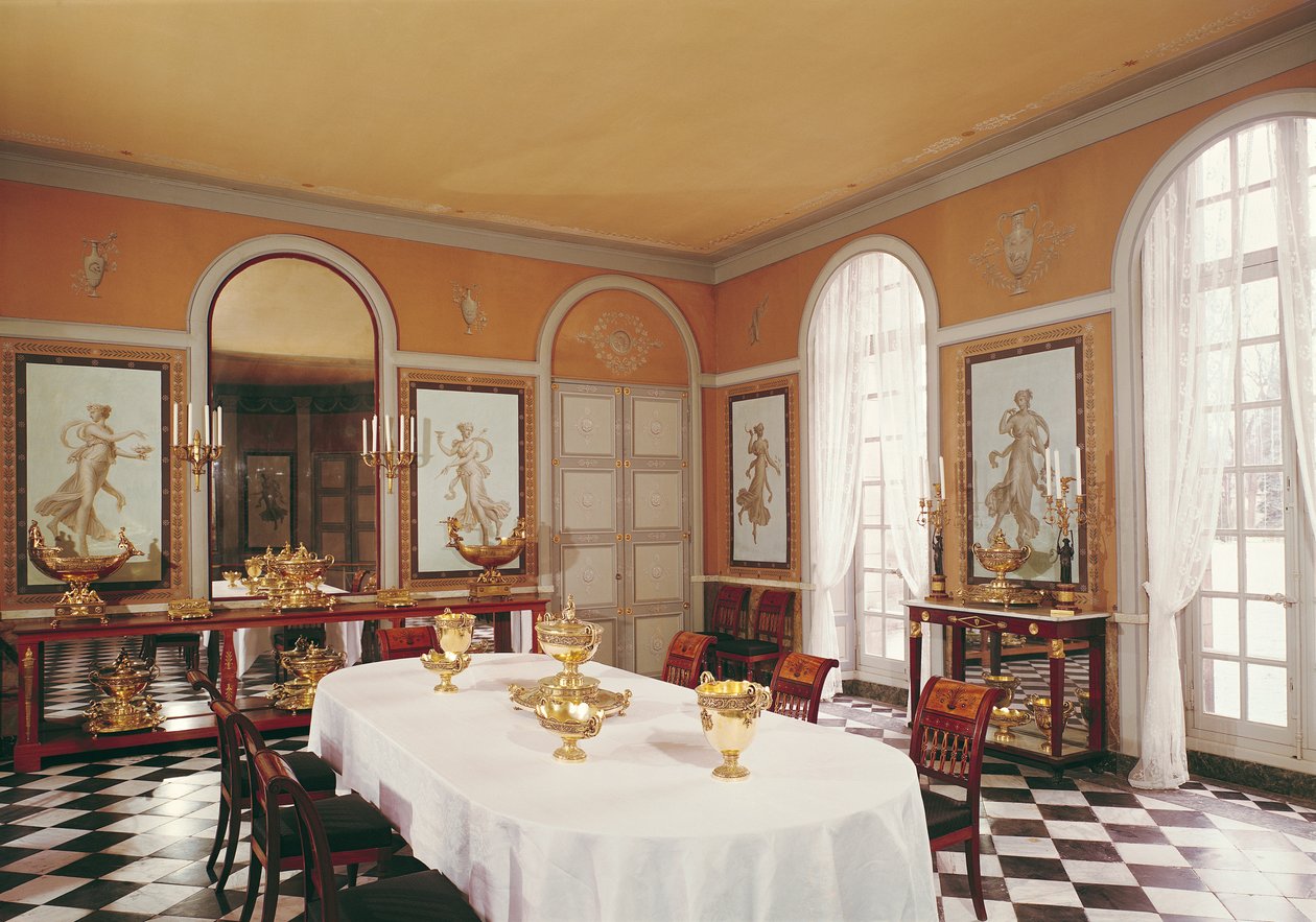 Vista da sala de jantar com afrescos de estilo pompeiano por Louis Lafitte (1770-1828) de French School