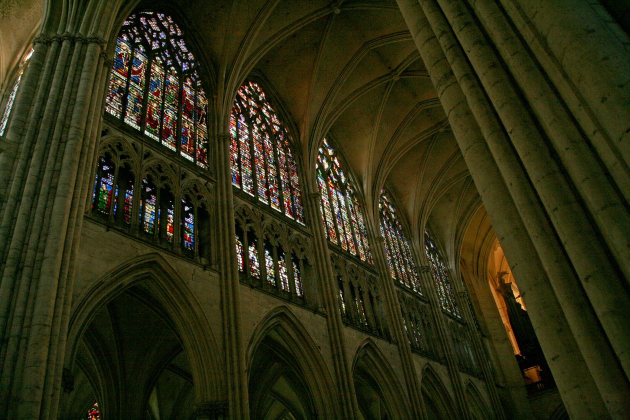 Vista do lado sul da nave de French School
