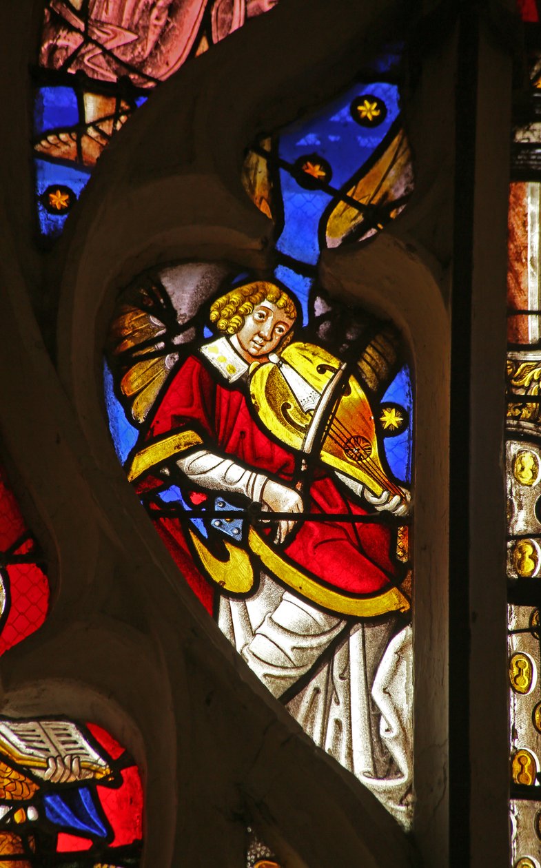 Janela representando o Anjo Musical com Viol (vitral) de French School