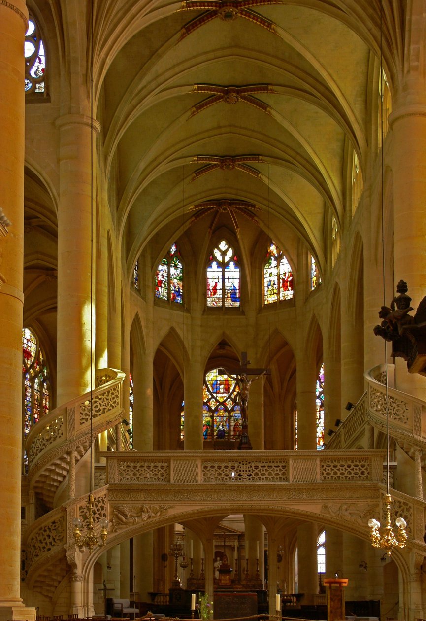 Janela retratando uma vista para o extremo leste da igreja de French School