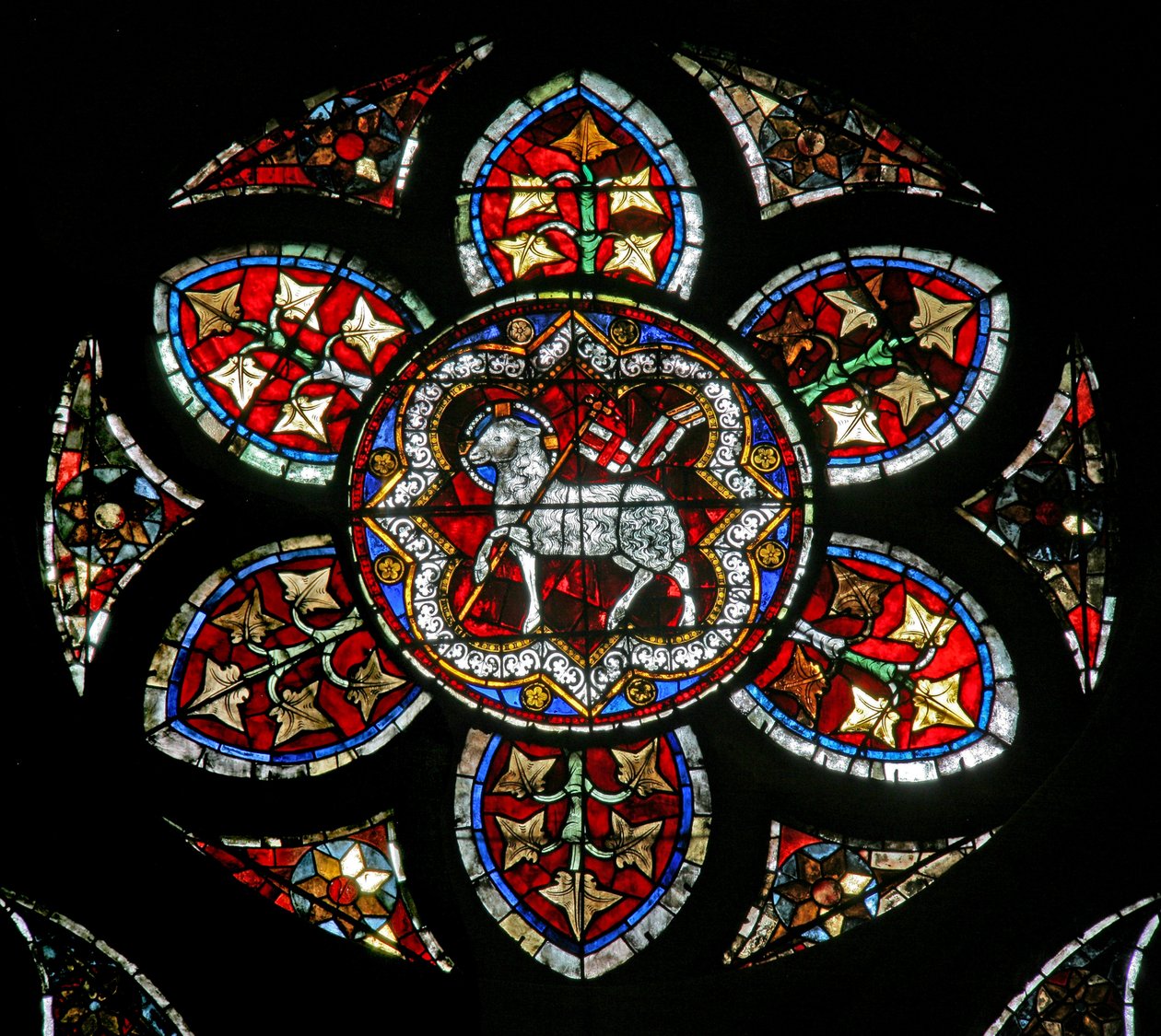 Janela w202 retratando o Agnus Dei de French School