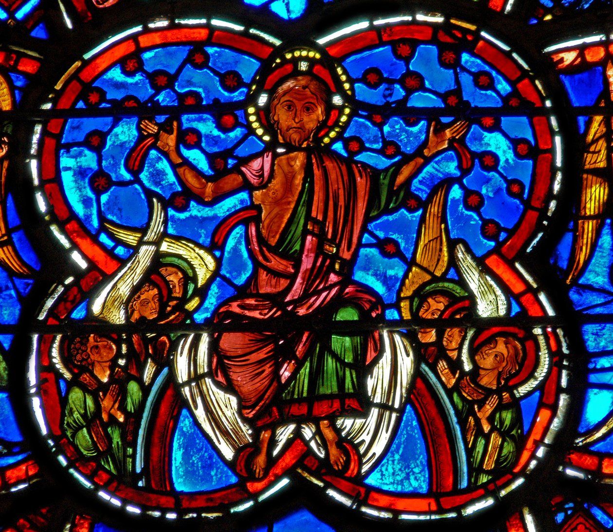 Janela w4 representando Cristo no último julgamento de French School