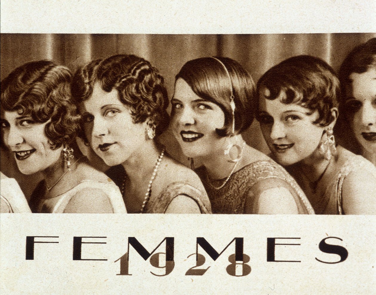 Mulheres que usam o cabelo dos rapazes - em "Vu" de French School