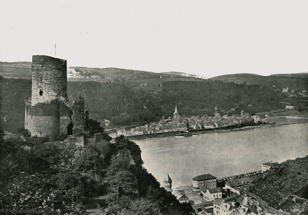O Katz com vista para o Reno, St Goarshausen, Alemanha, 1895. de Frith and Co