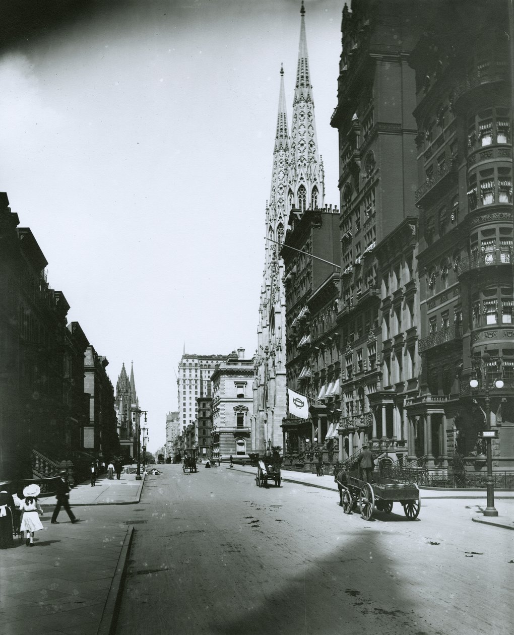 Quinta Avenida, olhando para o norte da 49th Street de G.P. Hall und Sohn