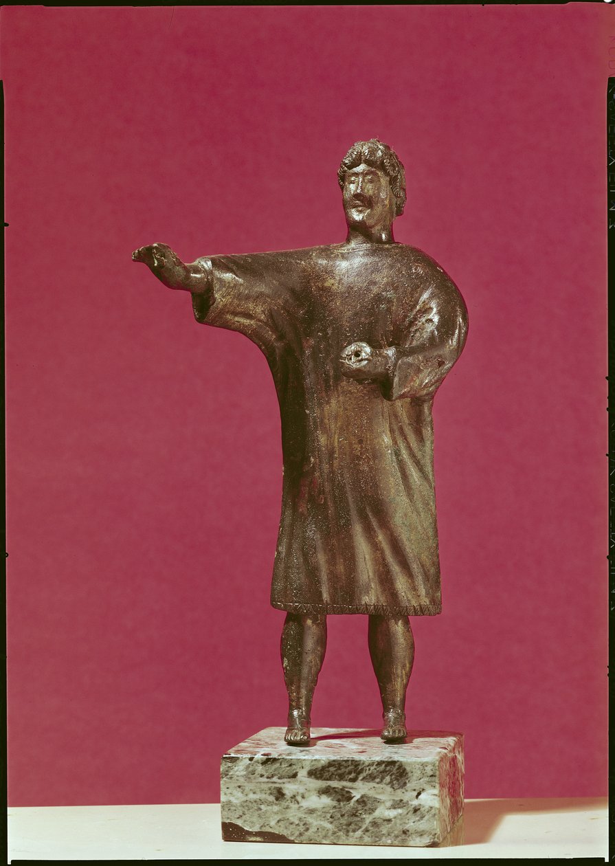 Estatueta de um homem vestindo um sagum, de Neuvy-en-Sullias (bronze) de Gallo Roman