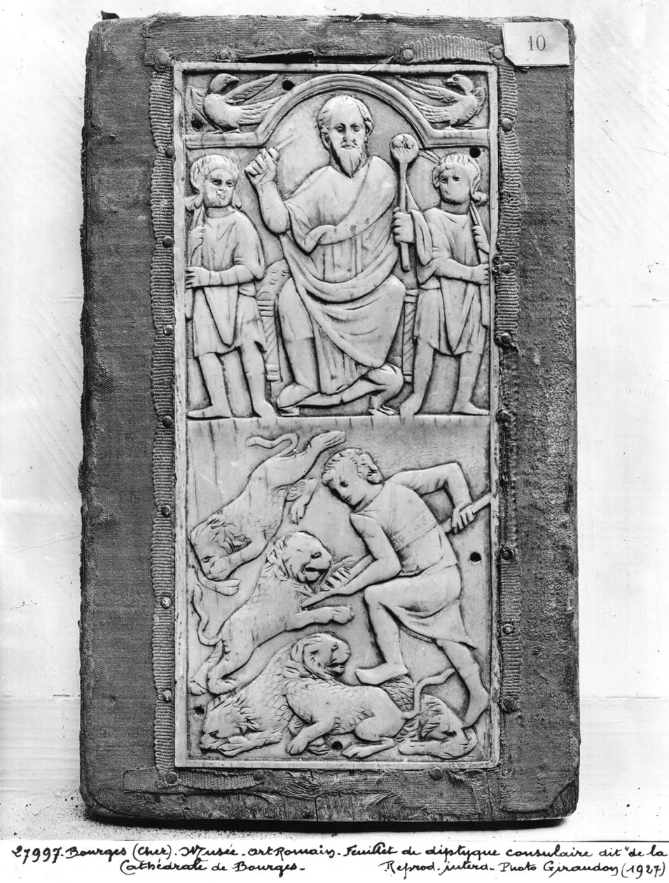 Díptico consular de Aetius, painel do lado direito (ver também 213282) de Gallo Roman