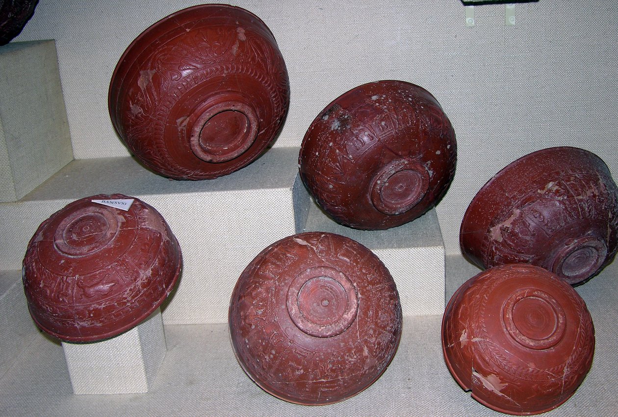 Copos Dragondorff, c.150 aC (cerâmica) de Gallo Roman