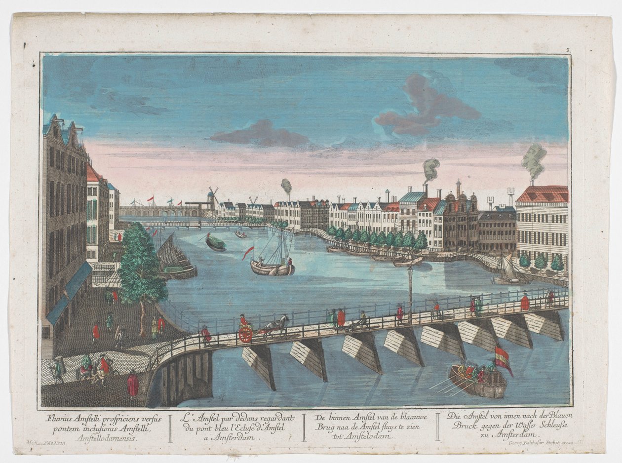 Vista do Binnen-Amstel entre o Blauwbrug e o Hogesluis em Amesterdão
Die Amstel von innen nach der blauen Brücke gegen der Wasser Schleuße zu Amsterdam (título sobre o objecto)
Amesterdão (título da série) de Georg Balthasar Probst