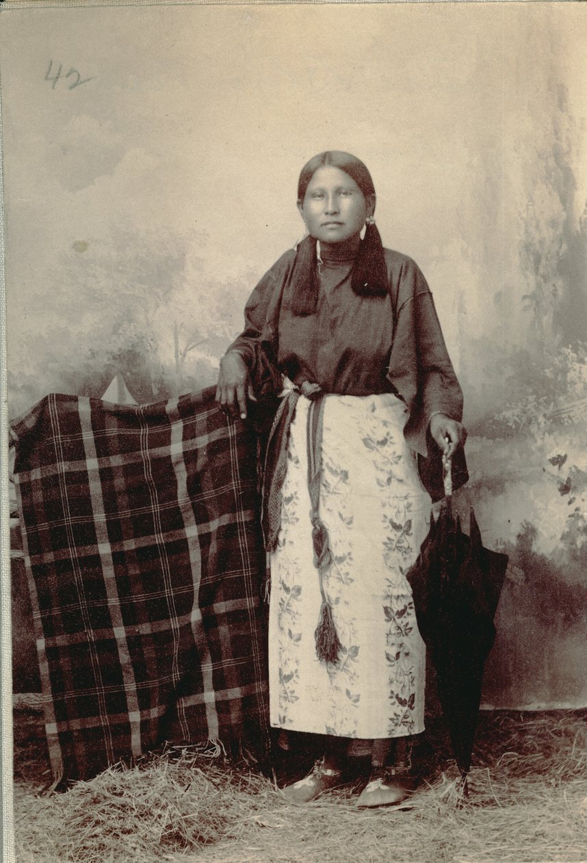 Bettie Black Bear, Kiowa de George A. Addison