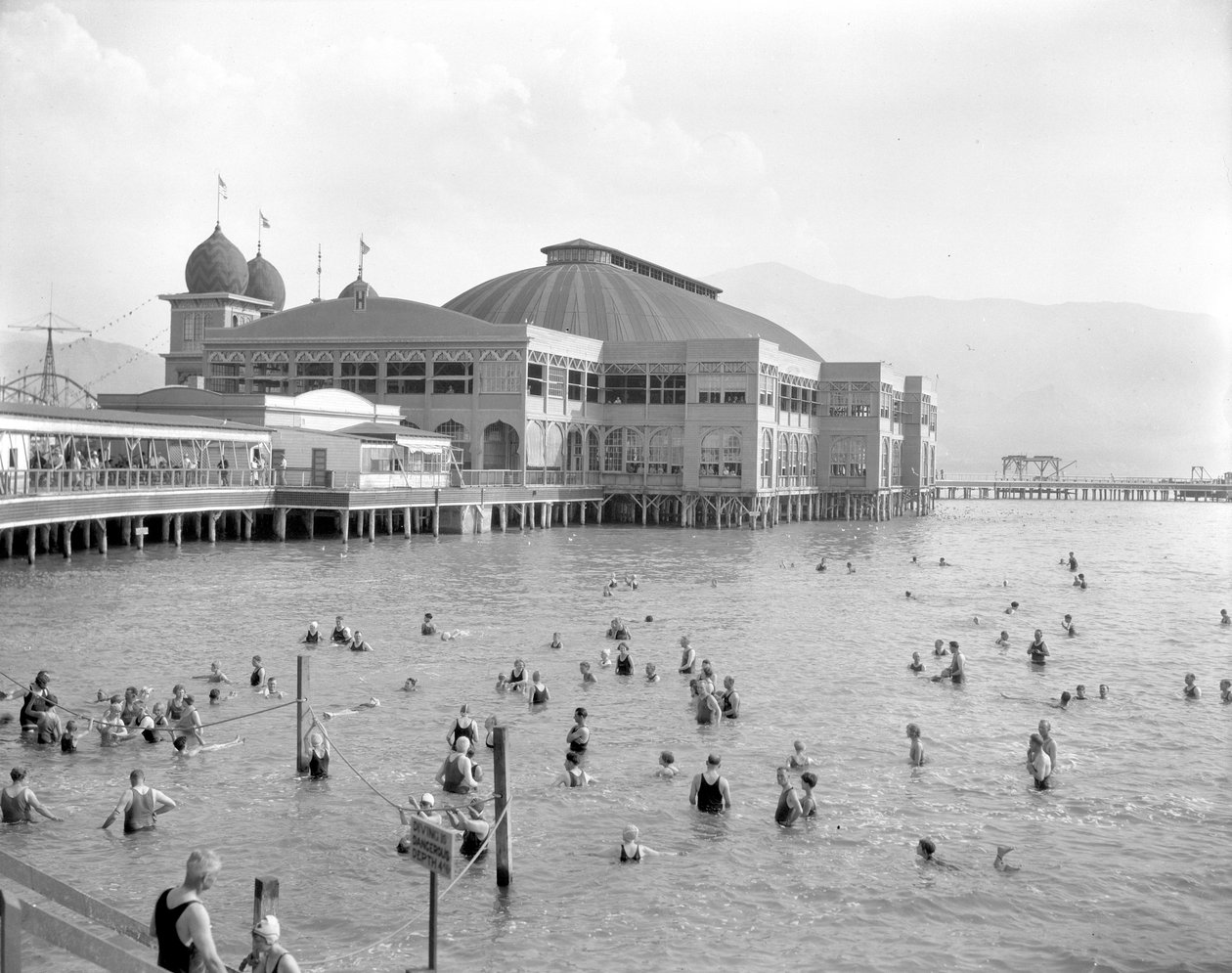 Saltair - Pavilhão, c.1925-30 de George Lytle Beam