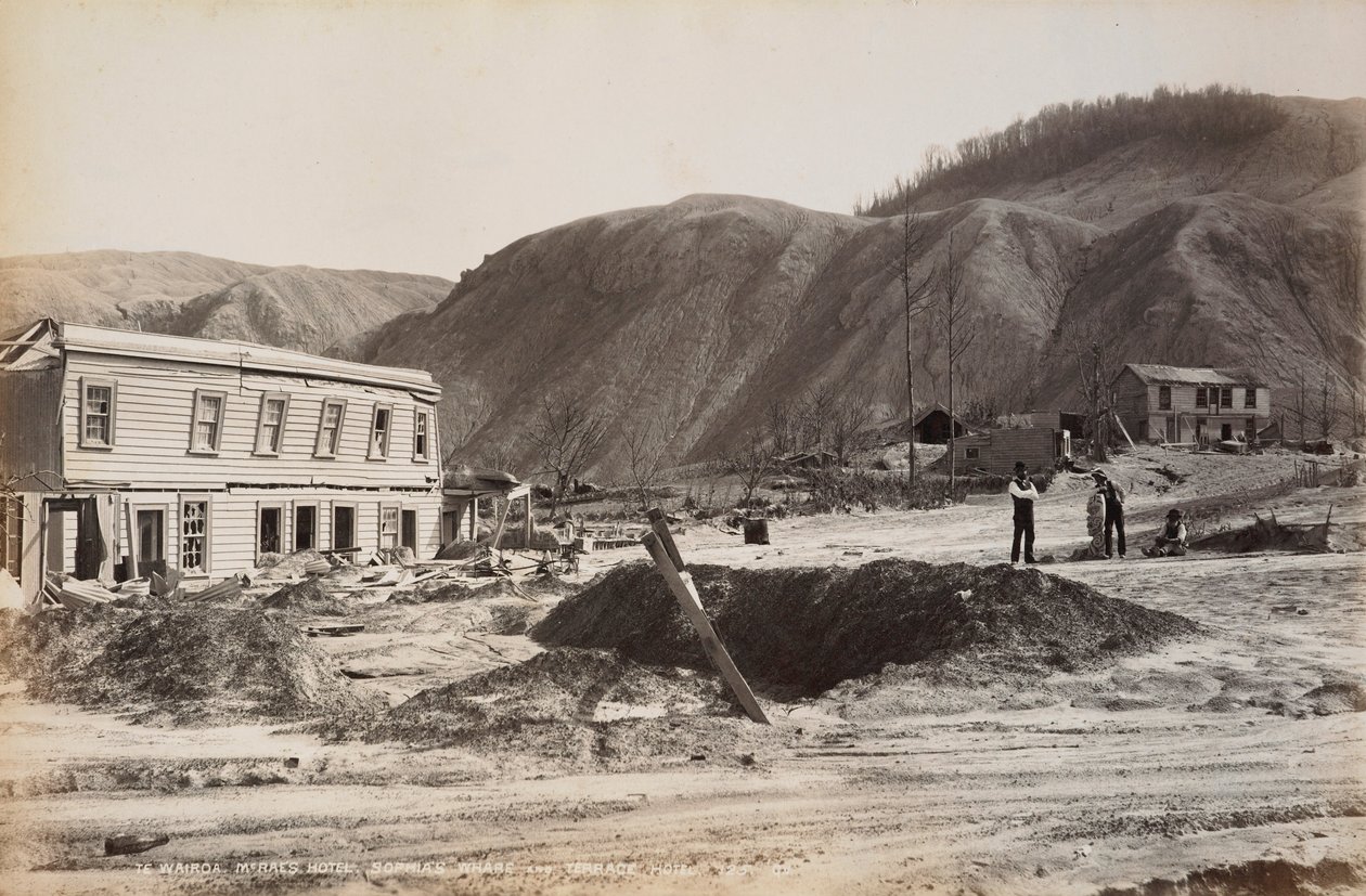 Wairoa, McRaes Hotel, Sophias House e Terrace Hotel de George Dobson Valentine