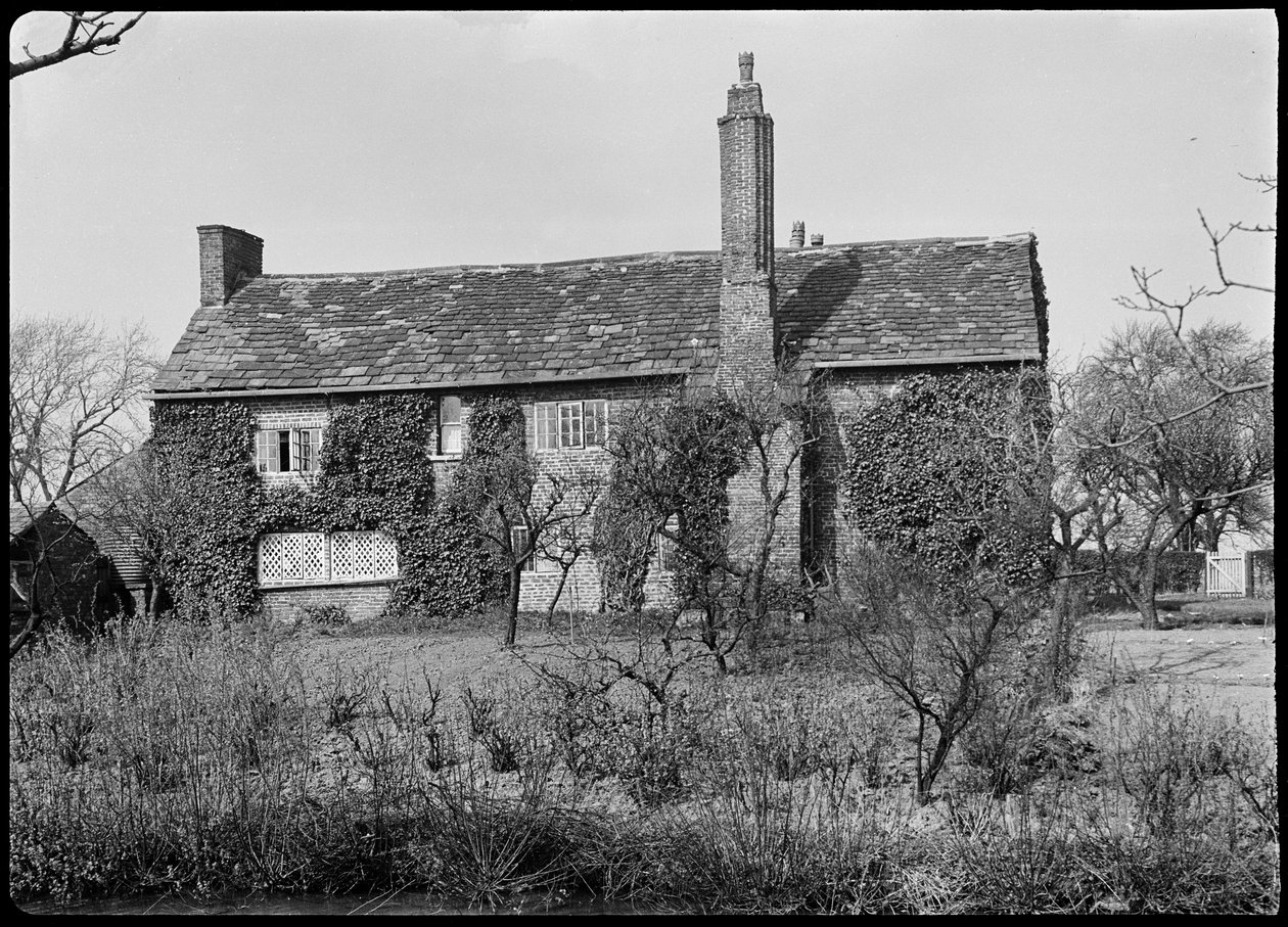 Peel Hall, Manchester, 1942. de George Bernard Wood