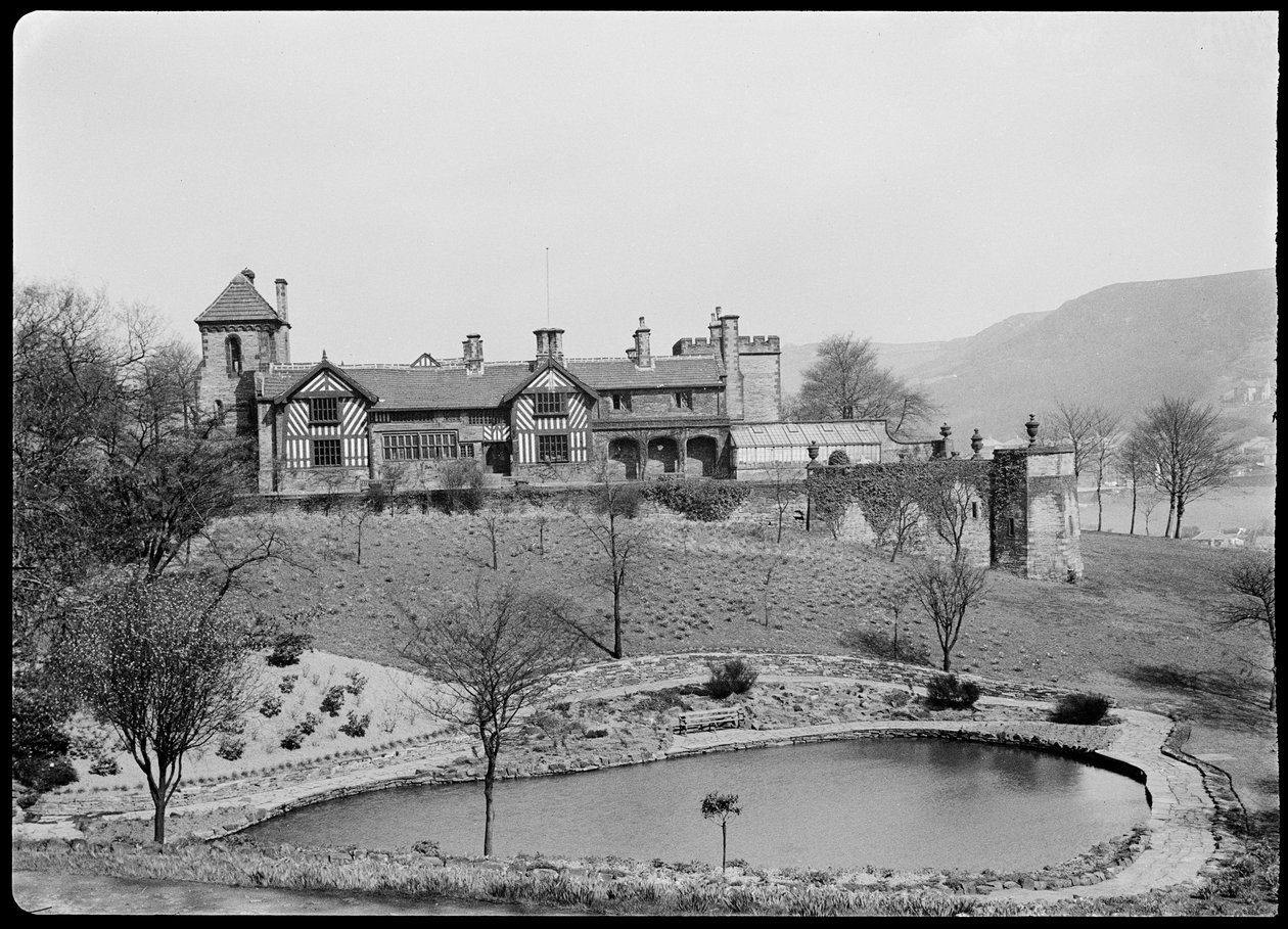Shibden Hall, Shibden, Halifax, Calderdale, 1942. de George Bernard Wood
