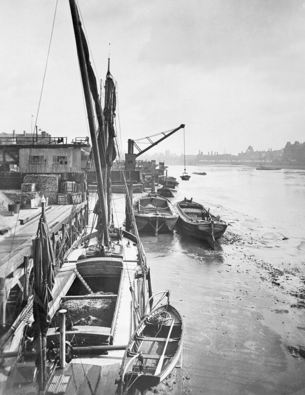 Albert Embankment em direção ao Palácio de Lambeth de Vauxhall Bridge, Londres de George Davison Reid