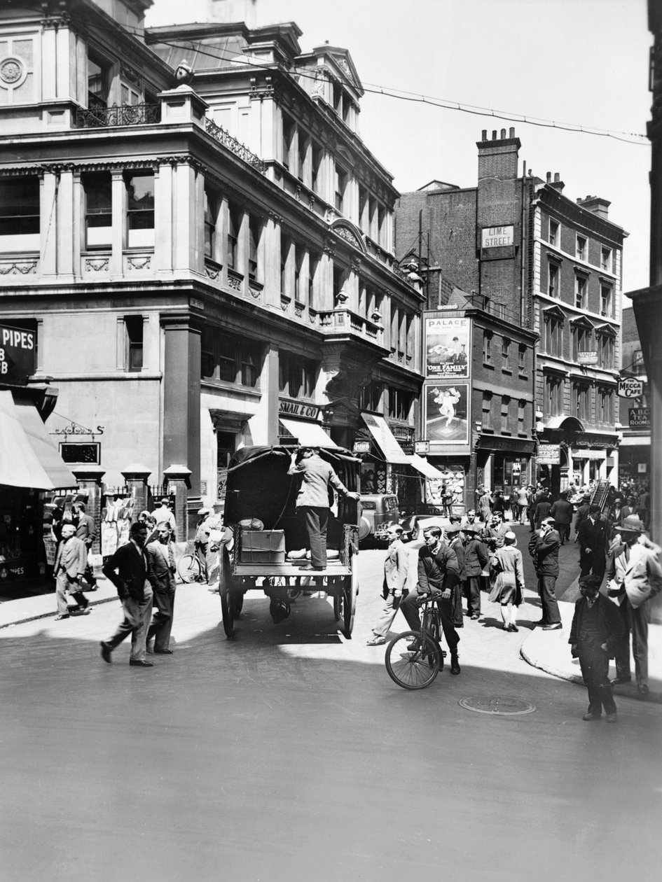 Leadenhall Street olhando para o oeste, City of London, antes de 1933 de George Davison Reid