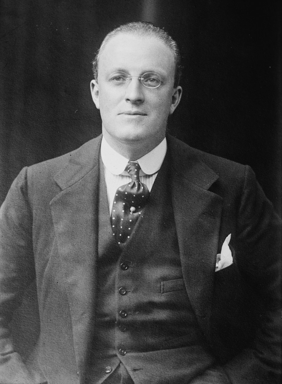 Hugh Walpole, c.1920 de George Grantham Bain