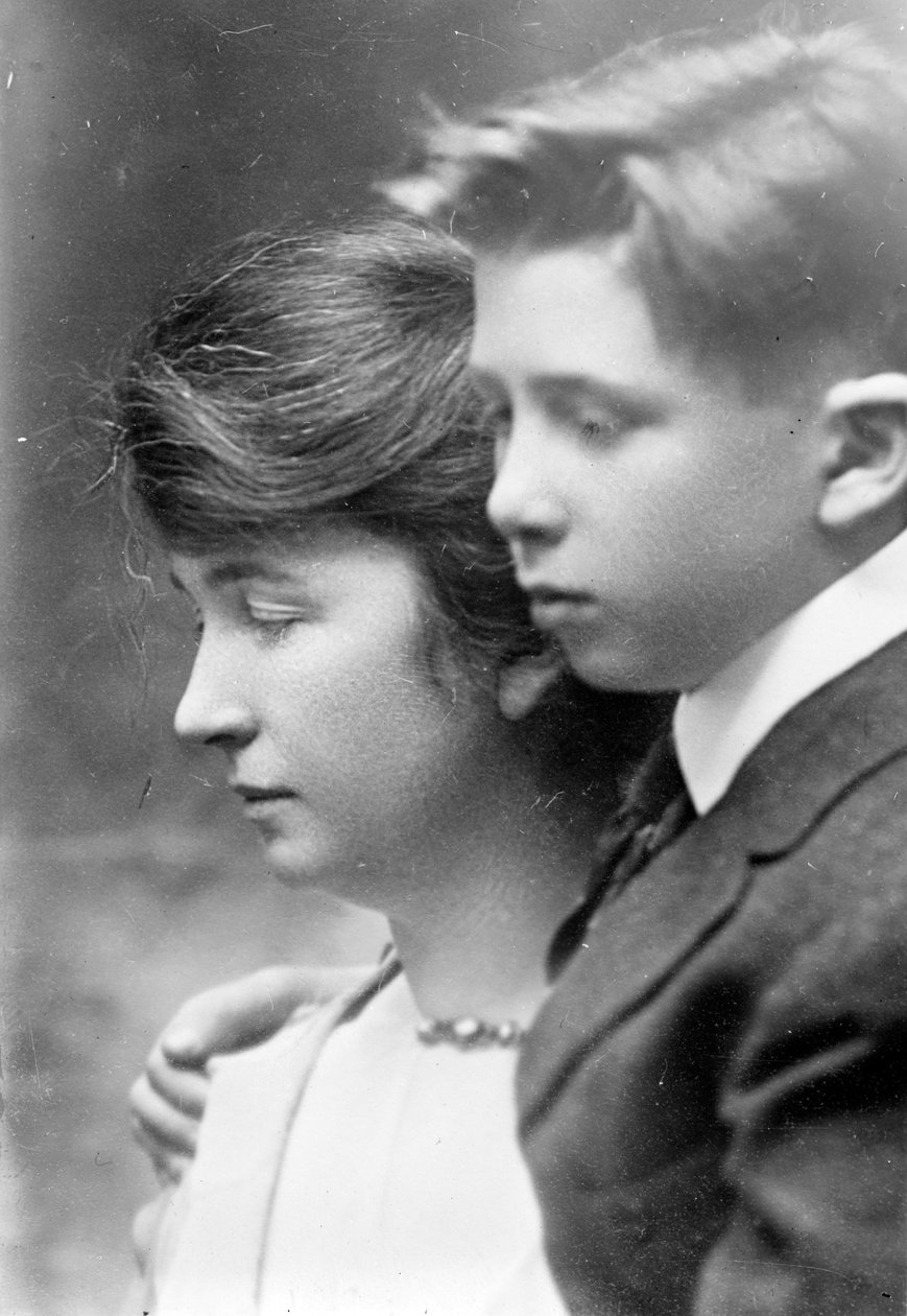 Margaret e seu filho Stuart, c.1919 de George Grantham Bain
