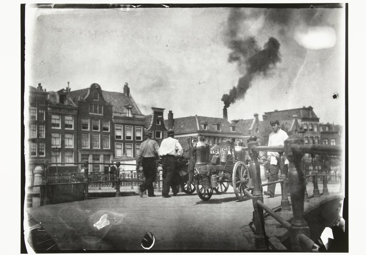 Vista da Prinsengracht junto à ponte sobre a Leidsegracht em Amesterdão de George Hendrik Breitner