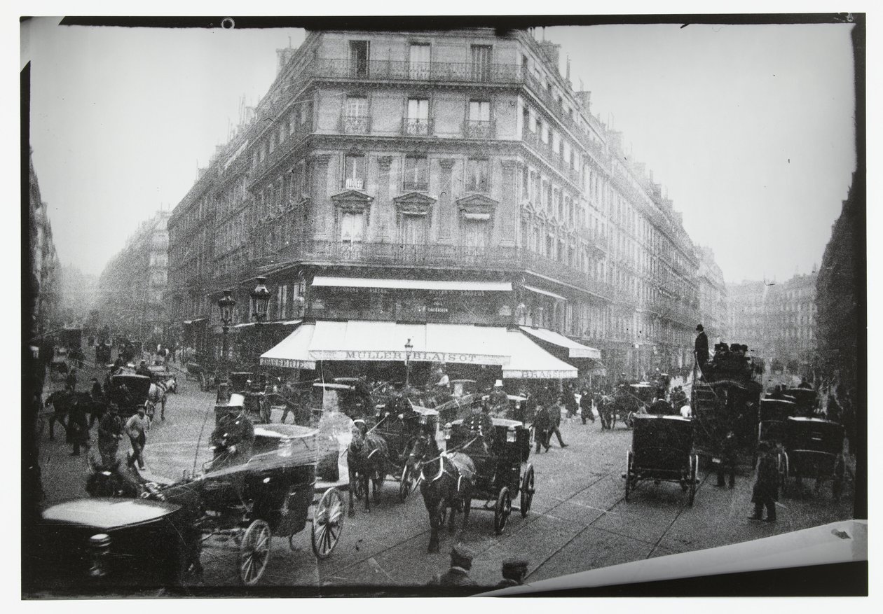 Vista de rua num cruzamento movimentado em Paris de George Hendrik Breitner