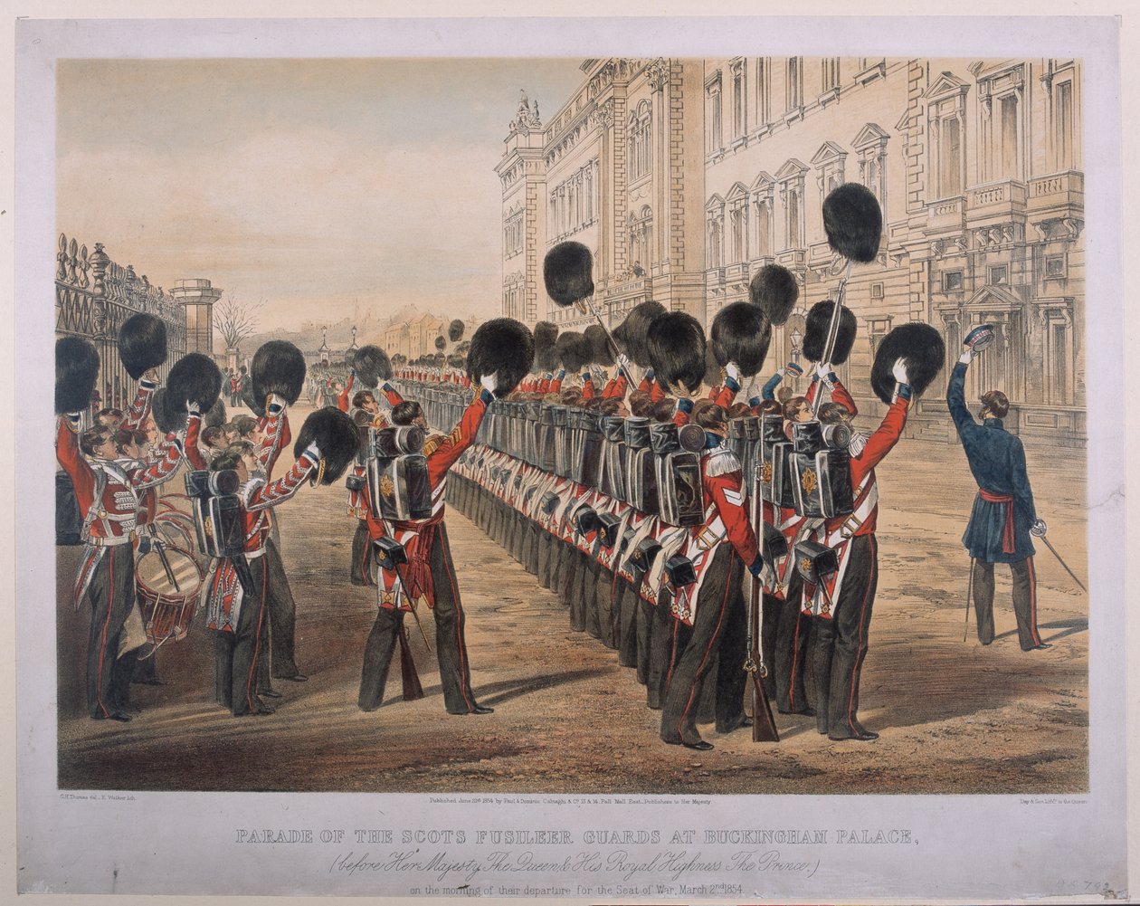 Desfile dos Guardas Escoceses Fusileiros no Palácio de Buckingham na manhã de sua partida para o Assento da Guerra, em 2 de março de 1854, gravado por E. Walker, publicado por Colnaghi und Co., 1854 de George Housman Thomas