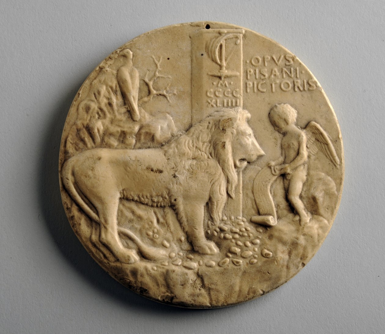 Medalhão de gesso de George James Frampton