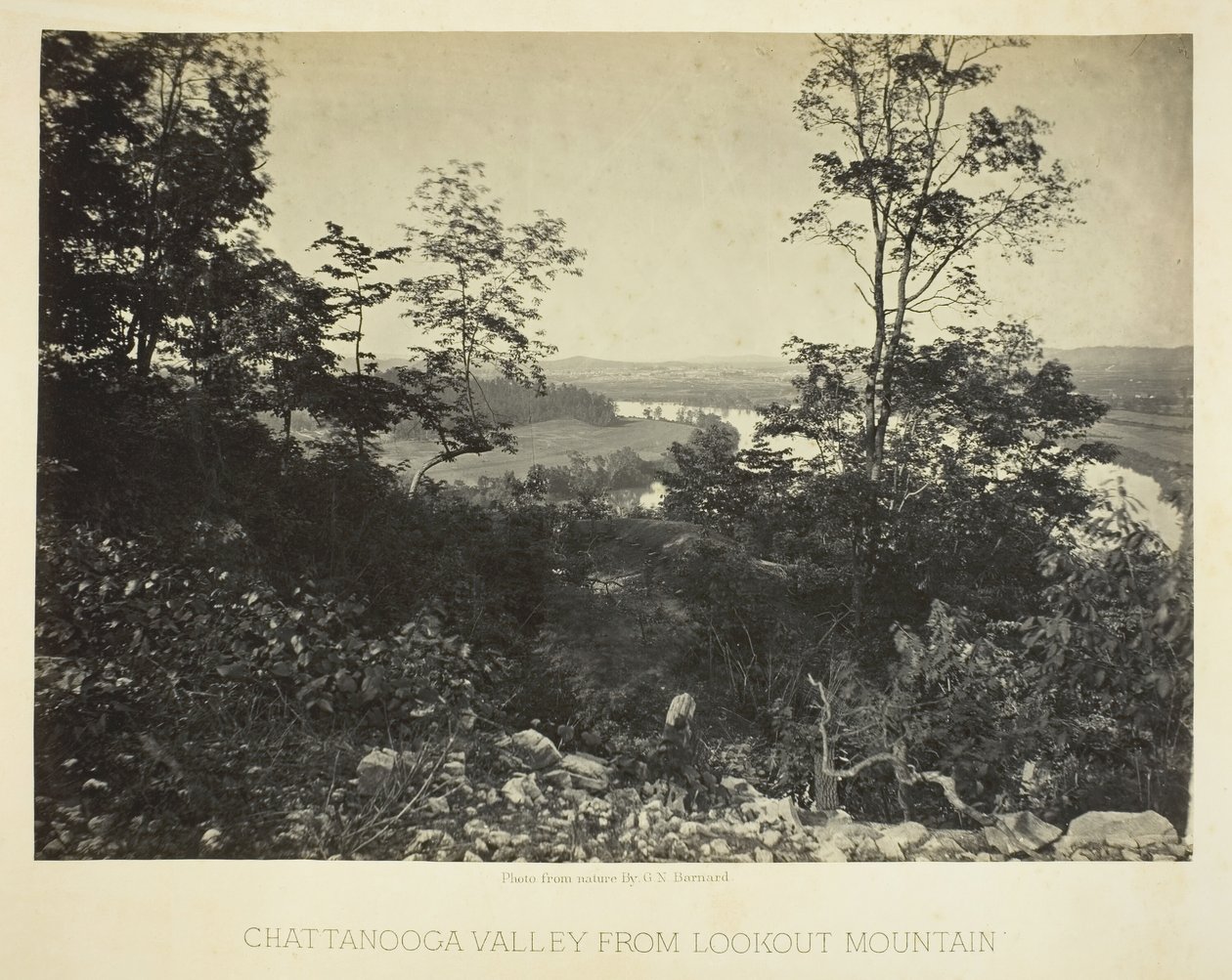 Vale Chattanooga de Lookout Mountain, 186466. de George N. Barnard